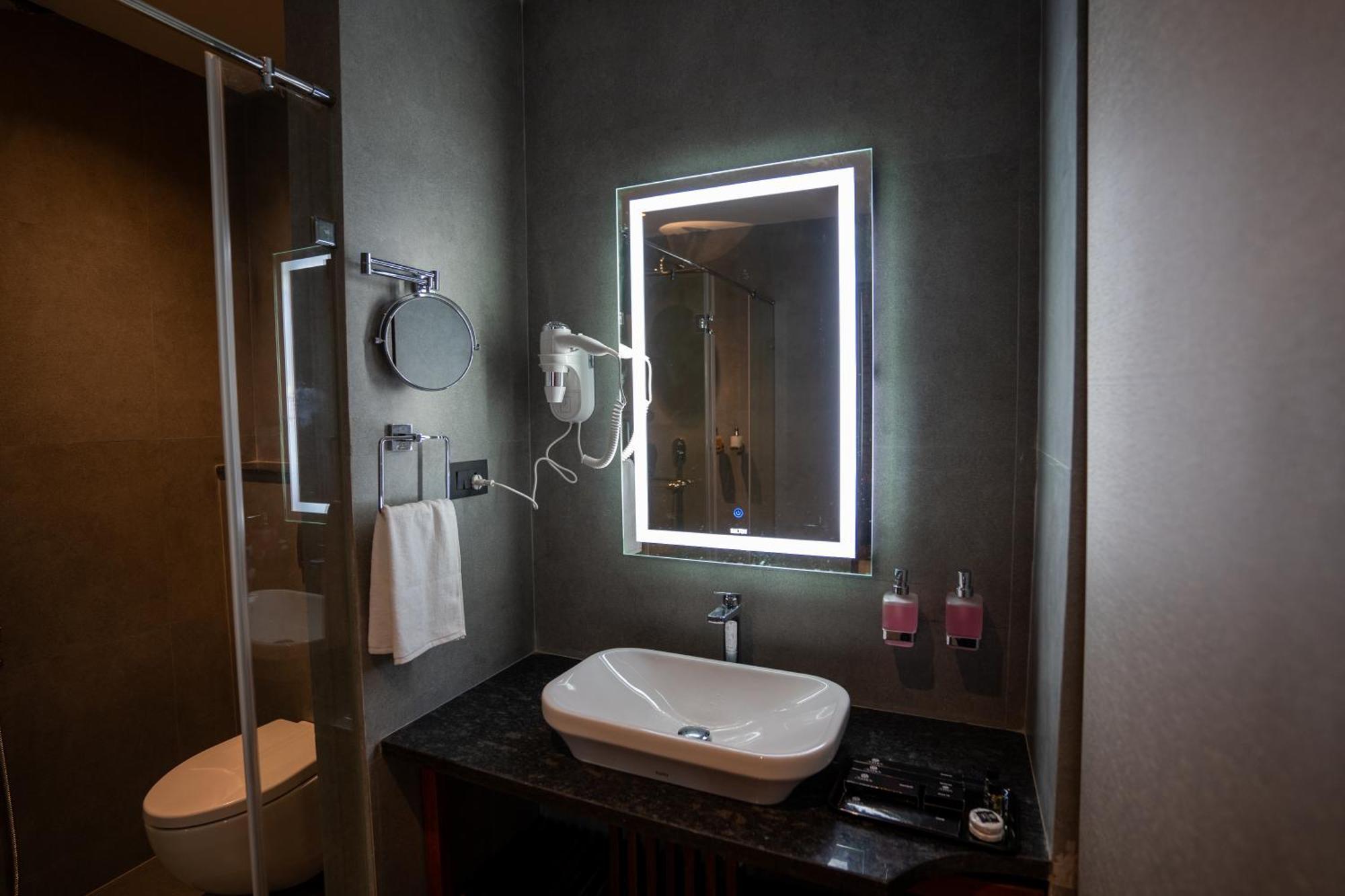 The Eden Hotel พอร์ตแบลร์ ภายนอก รูปภาพ