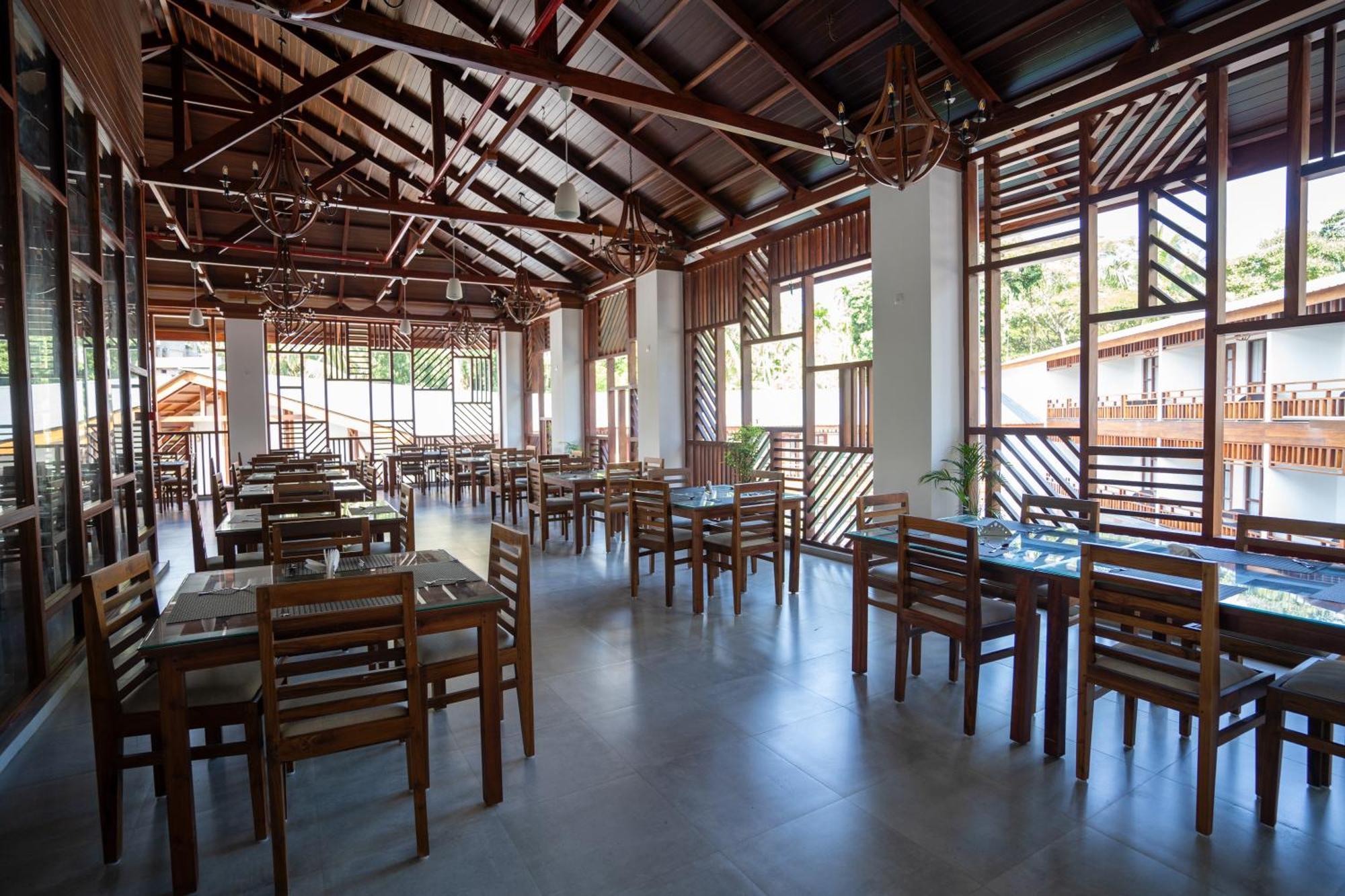 The Eden Hotel พอร์ตแบลร์ ภายนอก รูปภาพ