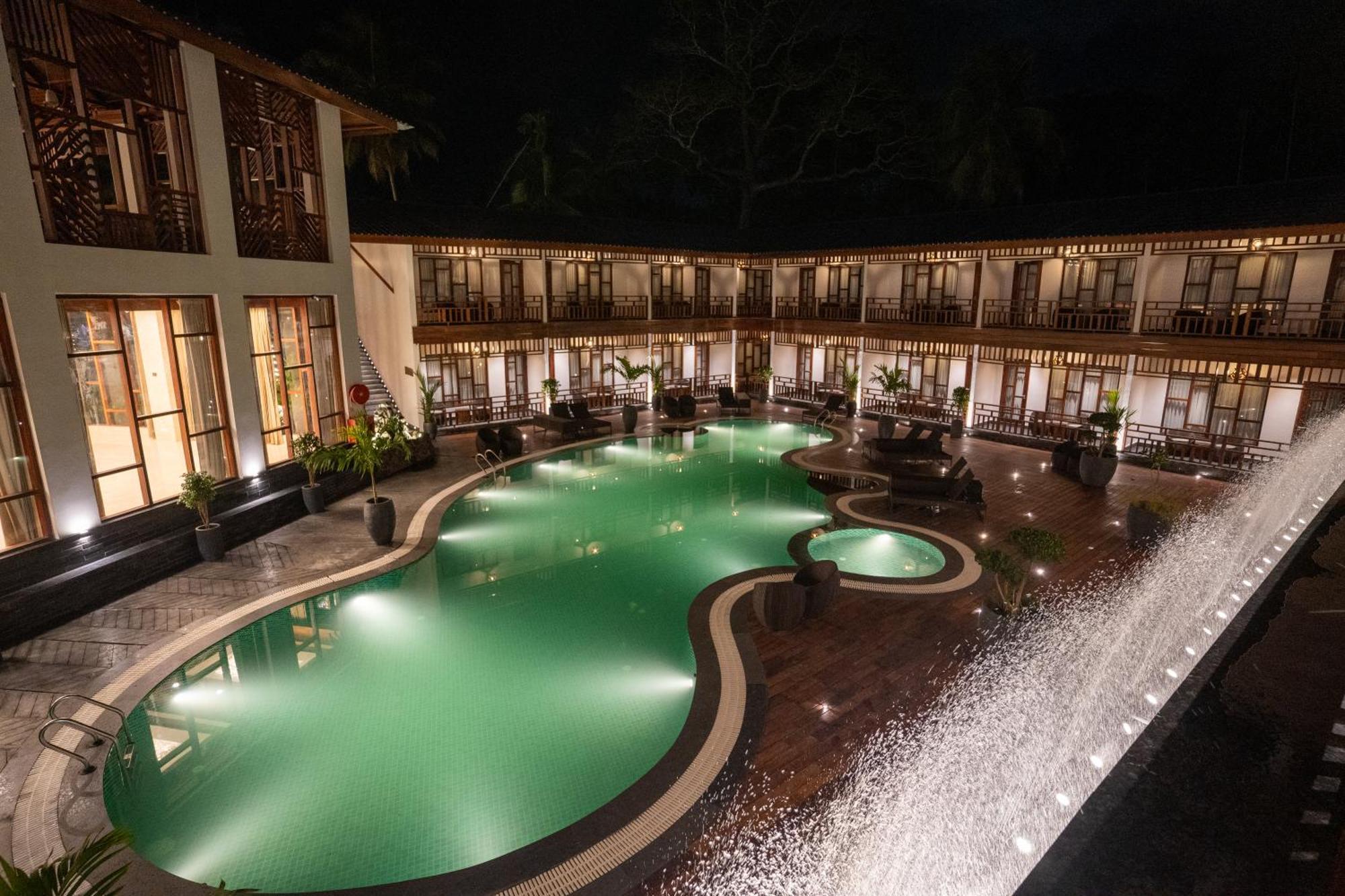 The Eden Hotel พอร์ตแบลร์ ภายนอก รูปภาพ